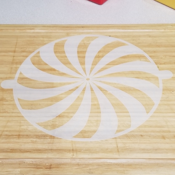 The Pampered Chef Cake Stencils 7pc Set - Picture 4 of 8